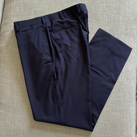Brooks Brothers Navy Suit — 42L - Picture 8 of 10